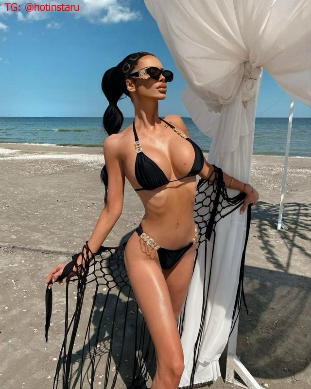 Купальники всякие разные