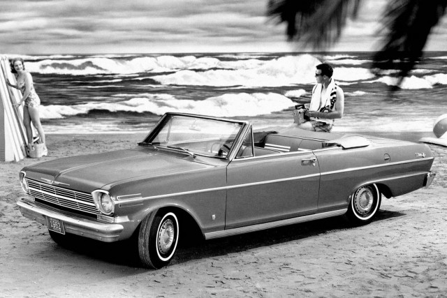 60 лет Plymouth Barracuda