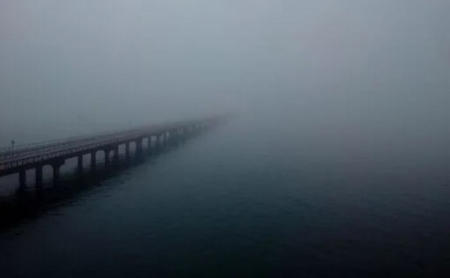 А кто эти 1,5 тысячи опрошенных?)