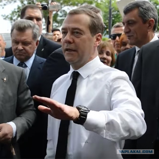 Мер Лос Анджелеса наконец вышла на связь