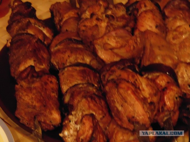 Дача, грибы, мясо, овощи.