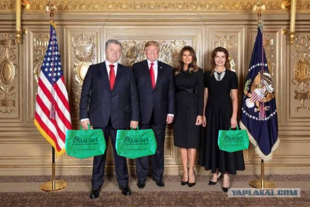 Фото президента Киргизии с женой в США.