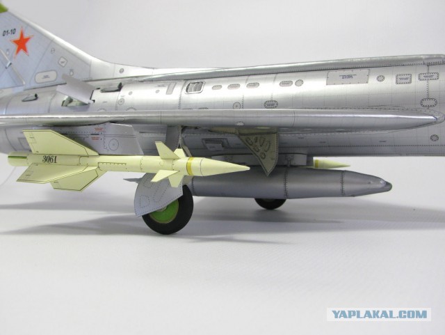 Су - 11. Модель самолета из бумаги