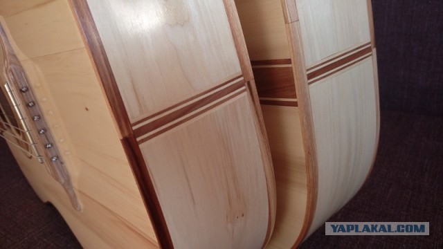 Гитара из бревна