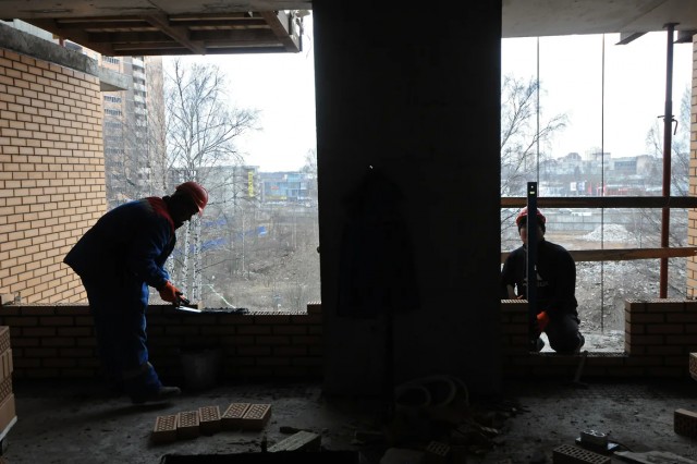 В строительной сфере назревает коллапс. По многим специальностям спрос в 2-4 раза превышает количество специалистов