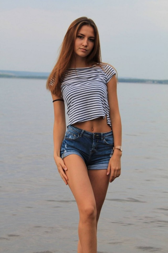 Красивые девушки в шортиках