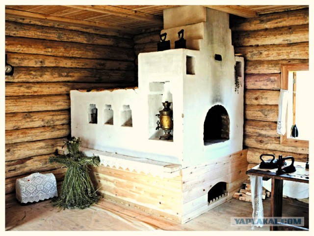 Серебряная заначка в старинной печке
