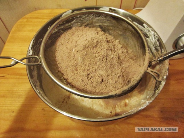 Торт «Прага» классический.