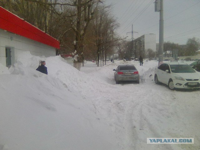 Саратовцы начали массово подписывать петицию за введение в городе режима ЧС