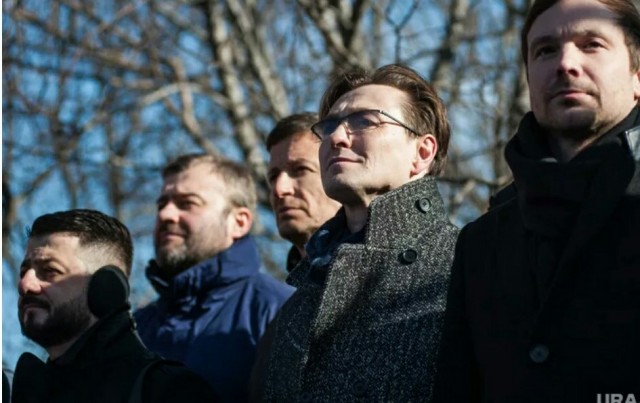 Предатели