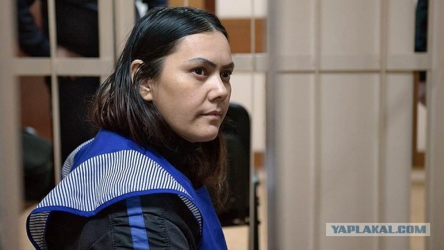 Кто хочет присматривать за ее детками бесплатно? Становись в очередь!