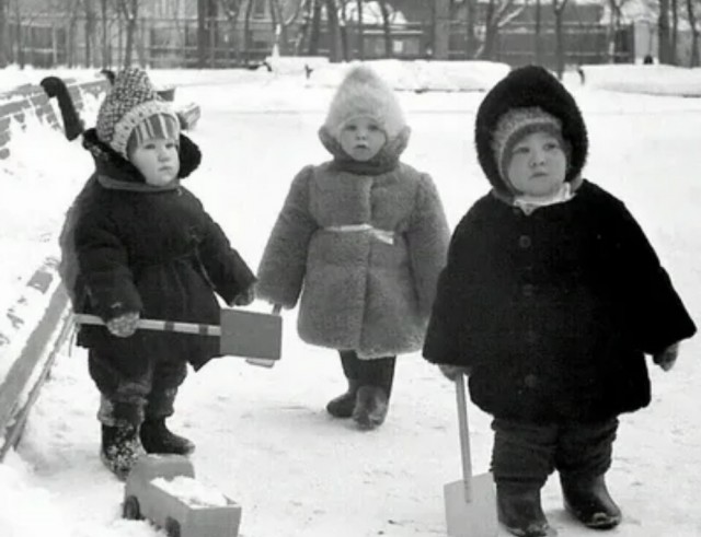 В офисе