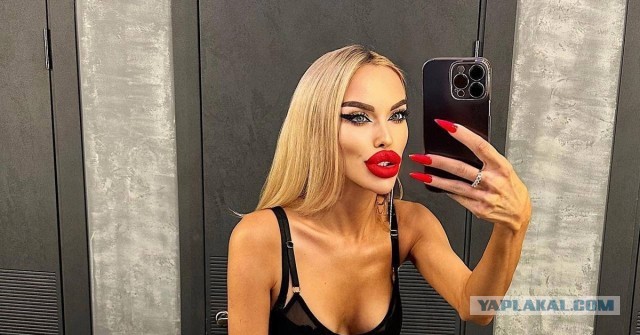 К школьникам пришла Маша из мультфильма, которую «помотала жизнь»