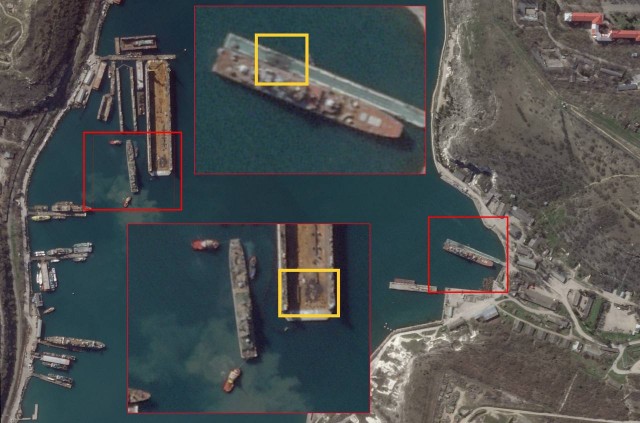 Взрывы на нефтебазе в Крыму, с. Гвардейское. Атака на Севастополь