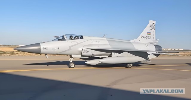 Азербайджан отказался от МиГ-35 ради китайских JF-17C Block.