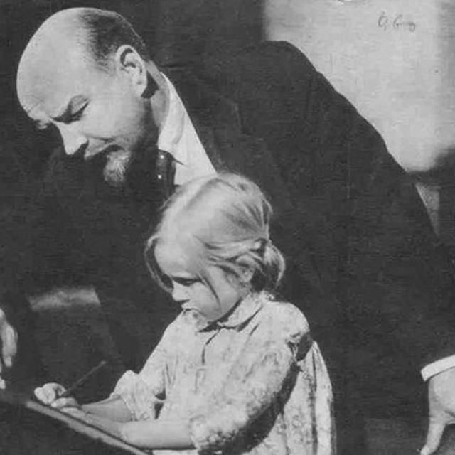 22 апреля - день рождения Ленина