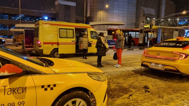 Треть водителей скорой помощи в Москве уволилась с начала 2023 года. В Депздраве отрицают дефицит кадров