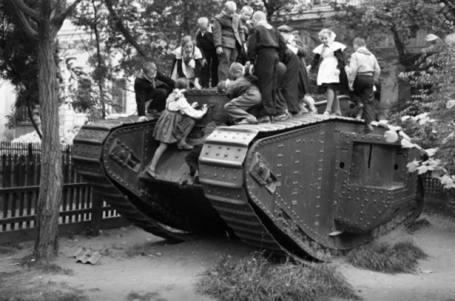 ​ Фотографии из прошлого нашей страны – 106