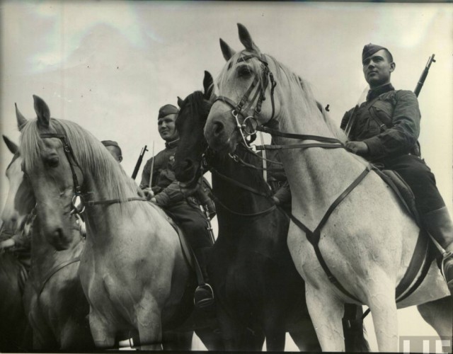 Дороги войны. 1941.