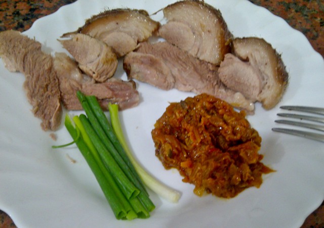 Рулька по-японски