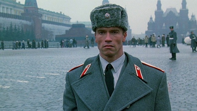 Актера «Современника» арестовали за съемки в форме сотрудника ГИБДД