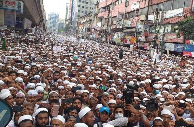 Антифранцузские протесты в Бангладеш — одной из самых населенных мусульманских стран планеты