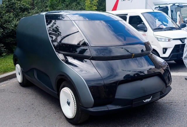 Росатом показал электрический фургон Voyt LCV