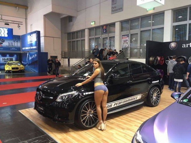 Забавные картинки с девушками