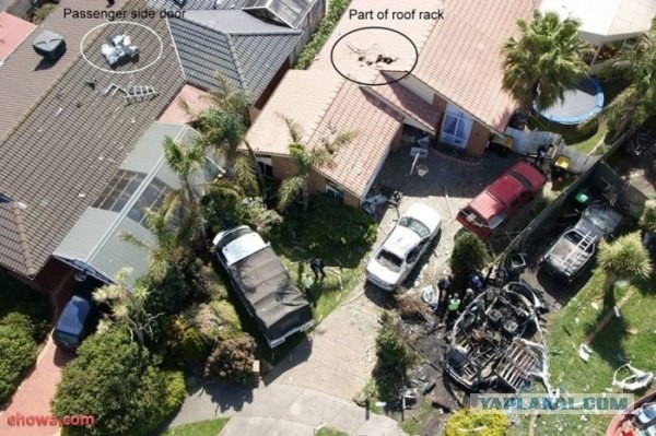 Взрыв минивэна  (10 фото)