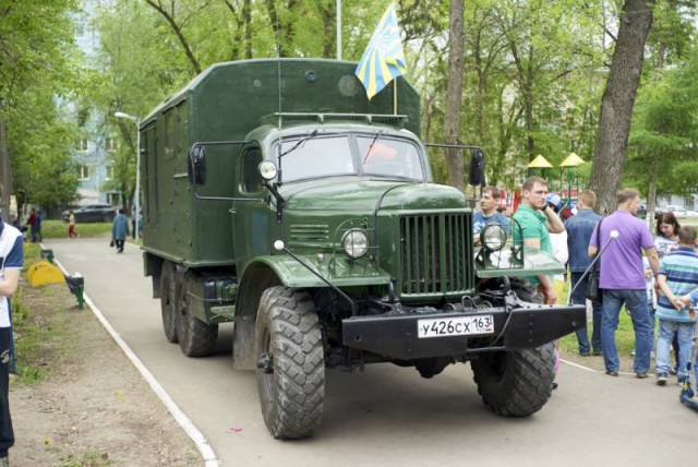 ЗИЛ-157: «автомат Калашникова» среди армейских грузовиков