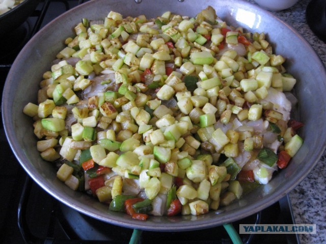 Треска с попугаями