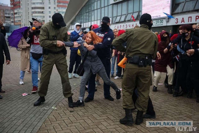 В Минске начались задержания протестующих