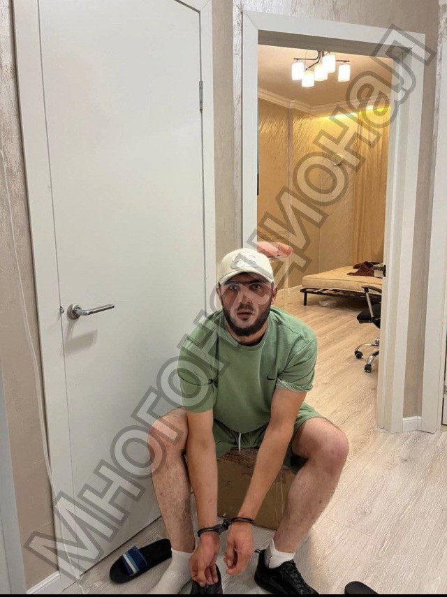 А говорят что мигранты не работают...