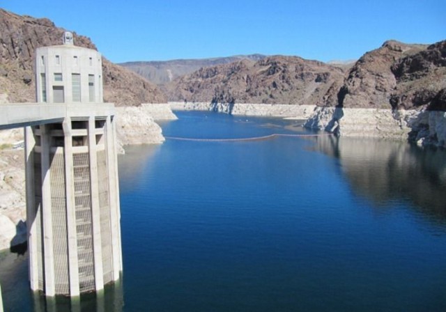 Fallout - Лac-Вегас реальный и виртуальный