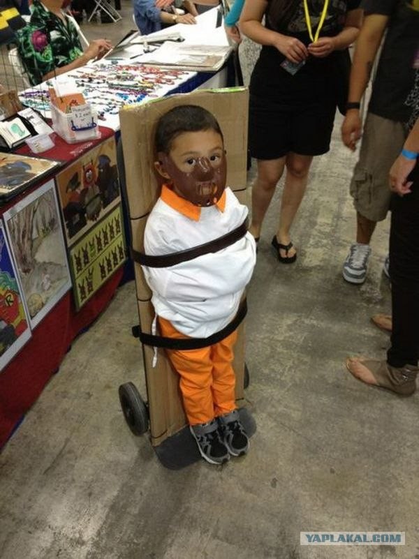 Суровое детство Лектора