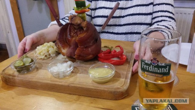 Пивная эротика (с пятницей!)