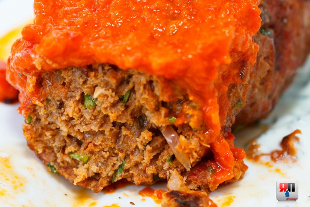 Летняя кухня. Чевапчичи с рисом по-балкански и цацики.