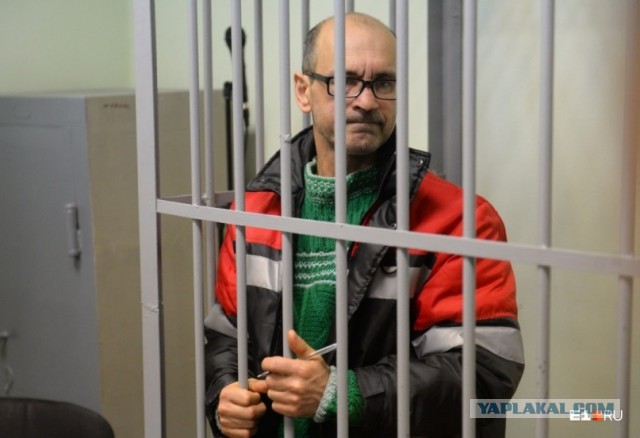 Во Владивостоке задержали водителя, сбившего мать с ребенком