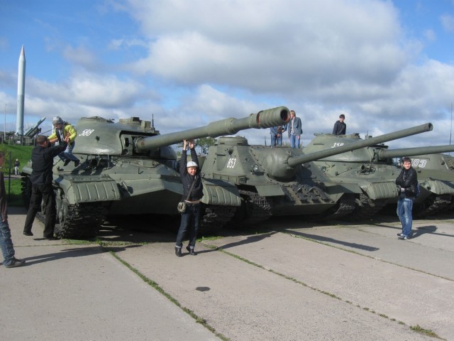 День Танкиста-2011. Линия Сталина