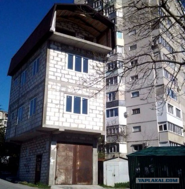 12-этажное здание в спальном районе в Самарканде