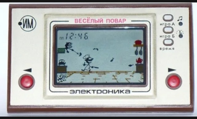 Путин поручил кабмину рассмотреть вопрос об организации производства игровых приставок и консолей в РФ, сообщили в Кремле