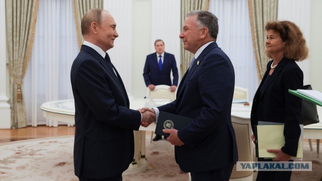 Ушаков подтвердил, что встреча Путина и Трампа пройдет 15 августа на Аляске