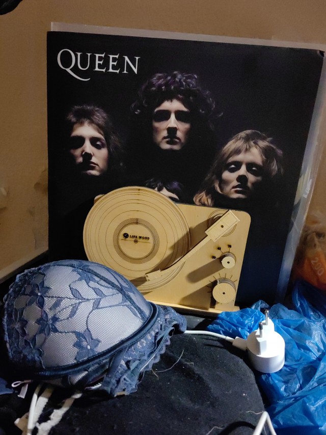 Ровно 50 лет назад группа Queen выпустила свою «Богемскую рапсодию»