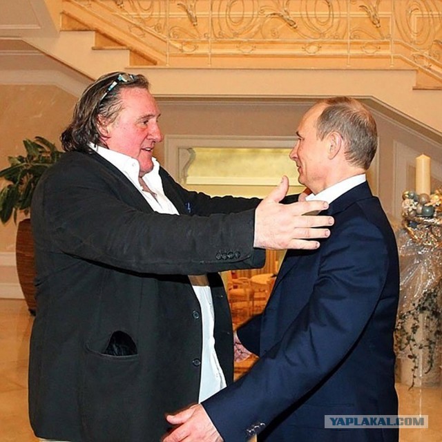 Российский актер американского происхождения Стивен Сигал заявил, что гордится быть русским