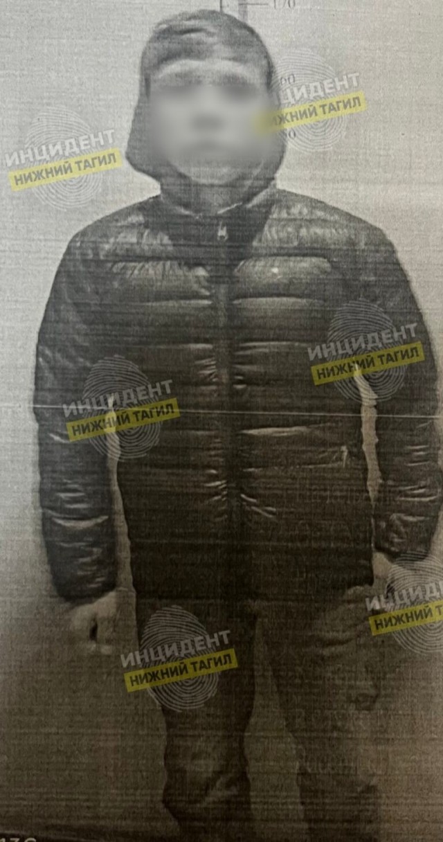 На Урале 15-летний школьник зарезал женщину в подъезде—подростка боялся весь поселок