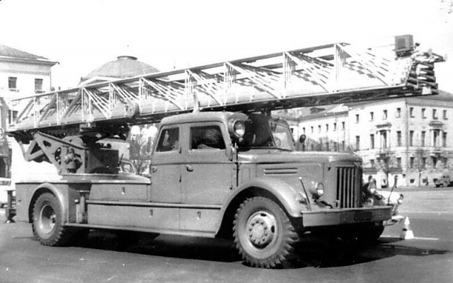 Игра на ЯПе: Угадай АВТО-7