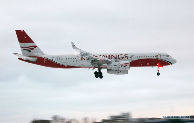 Во Внуково разбился пассажирский самолет Ту-204