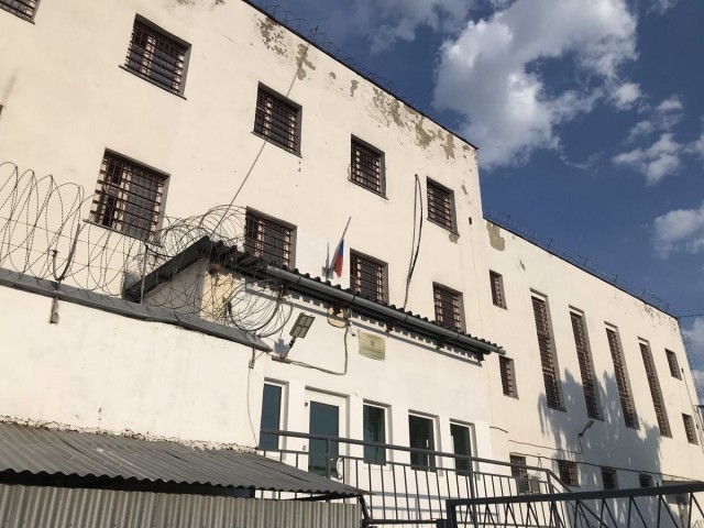 В московских СИЗО вернули требование снимать трусы при выходе на прогулку — ОНК