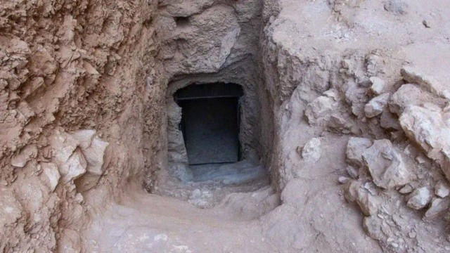 Впервые за 100 лет найдена новая гробница фараона в Египте