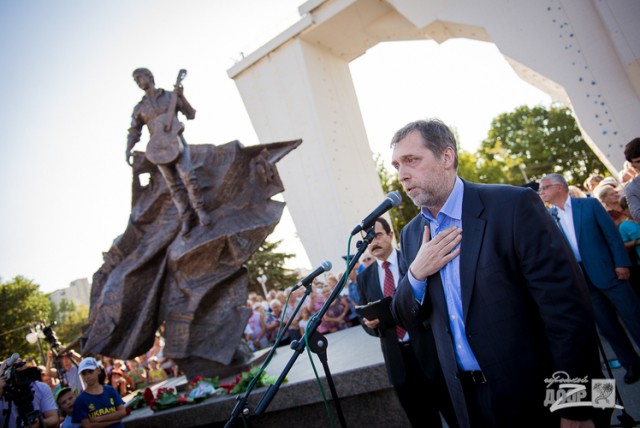 Памятник В.С. Высоцкому, г.Харьков